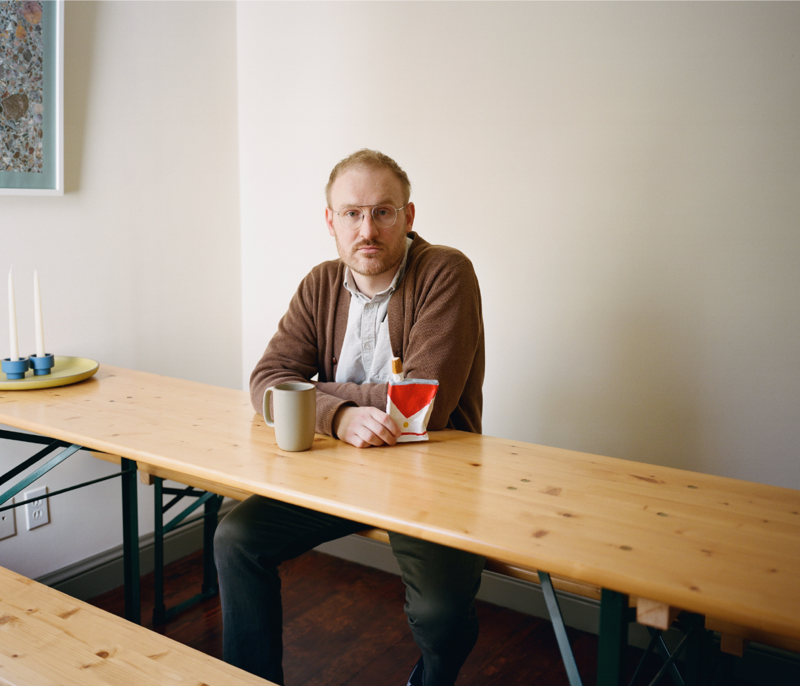 ROVOS luggage 21-inch hard shell suitcase, lightweight carry-on travel case with spinner wheels, airplane cabin bag and hand luggage ideal for weekend trips, short business flights and daily travel